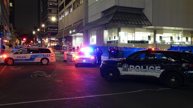 Trois blessés à l’arme blanche au centre-ville de Montréal