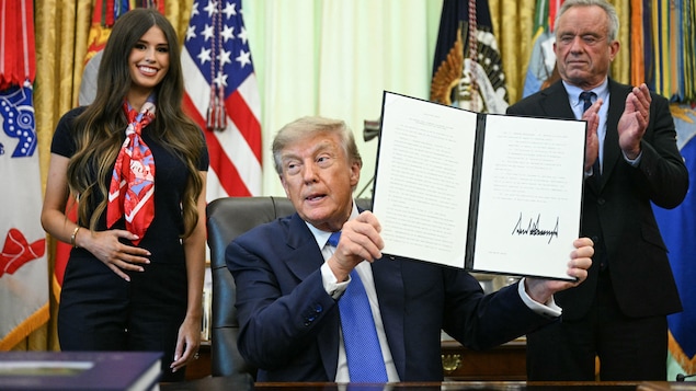 Donald Trump a signé un décret visant à espacer les vaccins pour les enfants