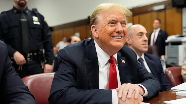 Donald Trump, souriant.