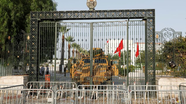 Cinq questions sur la situation en Tunisie - Vimarsana News