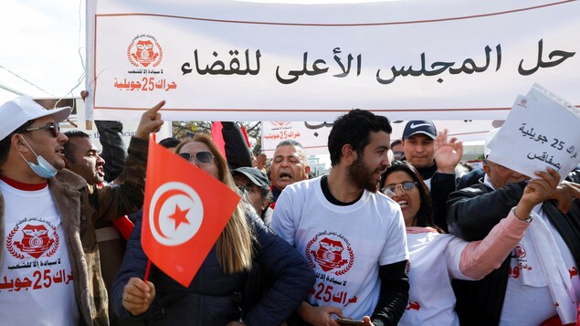 Tunisie : le Conseil supérieur de la magistrature fermé par la police