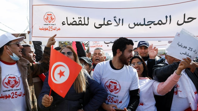 Tunisie : le Conseil supérieur de la magistrature fermé par la police