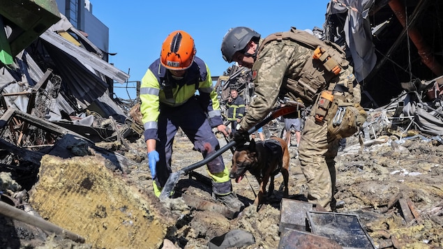 Quatre morts en Ukraine et trois en Russie après de nouvelles frappes