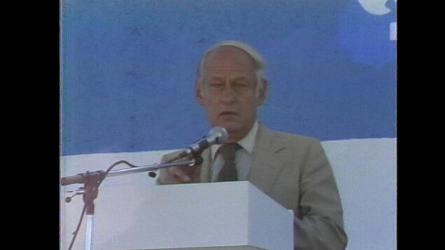 René Lévesque René Lévesque