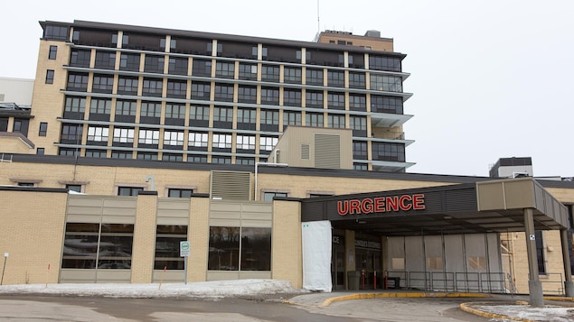 L’hôpital de Chicoutimi passe à 10 lits de soins intensifs pour la COVID-19