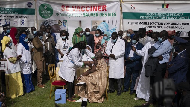 La Chine promet un milliard de doses de vaccin contre la COVID-19 à l’Afrique