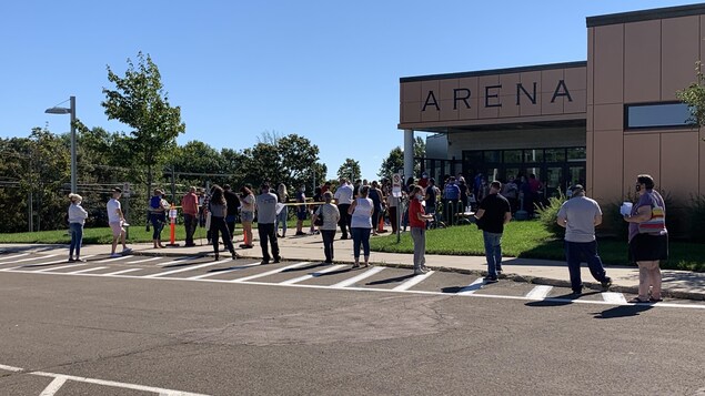 Ottawa pourrait forcer la main des provinces sur la vaccination des travailleurs