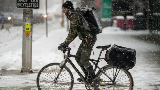 Ottawa sonde les résidents sur les projets de pistes cyclables et piétonnières à venir