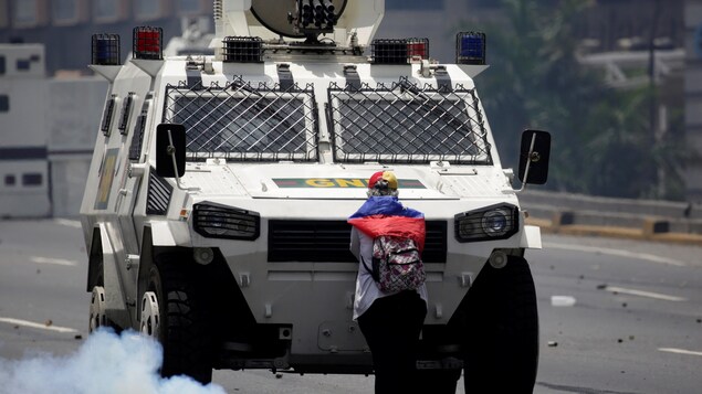 Des manifestations monstres se sont encore tenues au Venezuela contre le gouvernement de Nicolas Maduro. Des manifestations monstres se sont encore tenues au Venezuela contre le gouvernement de Nicolas Maduro.