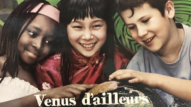 Le livre « Venus d'ailleurs », d'Angèle Delaunois