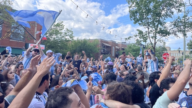  Match Argentine-Angleterre : émotions fortes de la Petite-Italie à la Petite-Bourgogne 