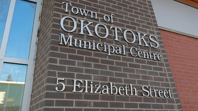 La Ville d’Okotoks recevra 16 M$ pour la construction d’une nouvelle conduite d’eau