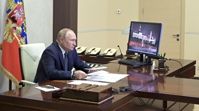 Poutine reconnaît des « difficultés colossales » causées par les sanctions