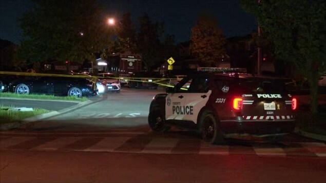Une femme meurt après une fusillade à Etobicoke