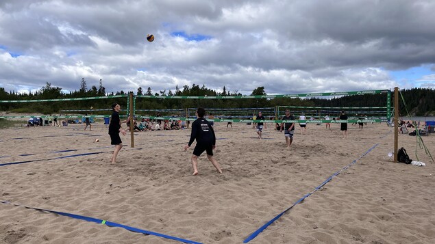 Retour en force du tournoi de volleyball Omnium dans le vent