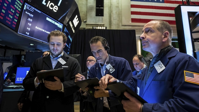 Les investisseurs doivent-ils d’inquiéter des fluctuations boursières?
