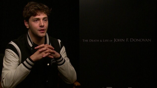 Xavier Dolan en entrevue.
