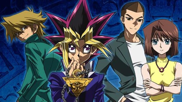 Quatre personnages du manga Yu-Gi-Oh! sur fond bleu. 