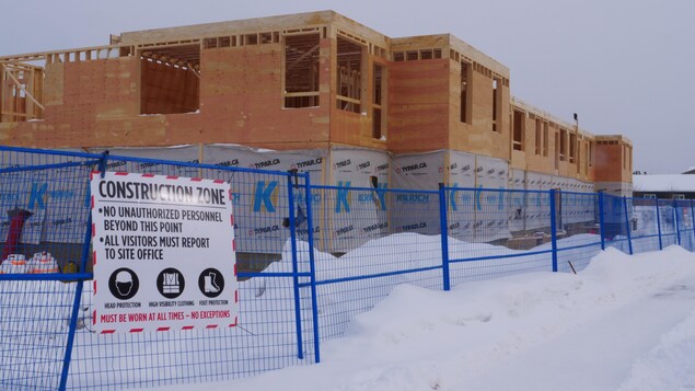 Ottawa cherche à améliorer la chaîne d’approvisionnement du logement dans le Nord