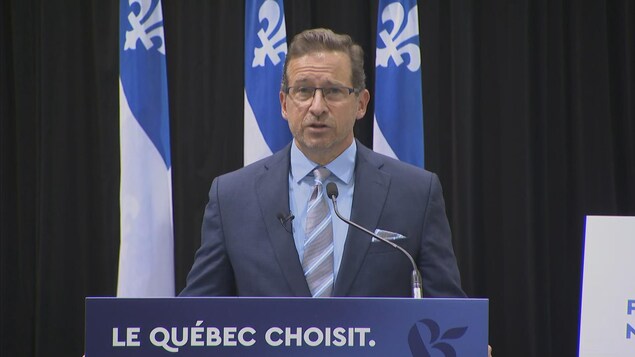 Le chef du Bloc québécois, Yves-François Blanchet, lors d'un point de presse.