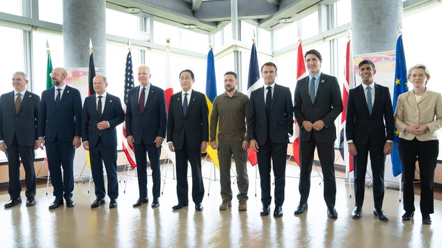 En vedette du G7, Zelensky obtient de nouveaux soutiens diplomatiques et militaires