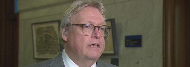 Gaétan Barrette, ministre québécois de la Santé et des Services sociaux Gaétan Barrette, ministre québécois de la Santé et des Services sociaux