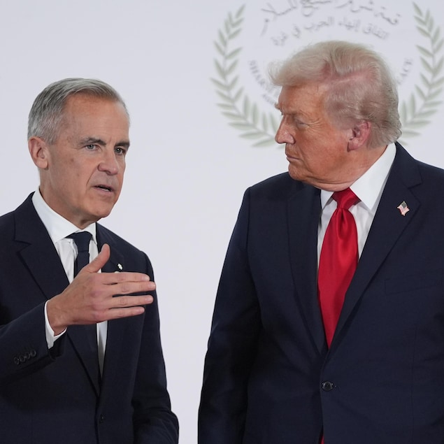 Le premier ministre canadien, Mark Carney, et le président américain, Donald Trump.