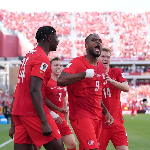 Cyle Larin a marqué le but égalisateur contre la Bonsie-Herzégovine.