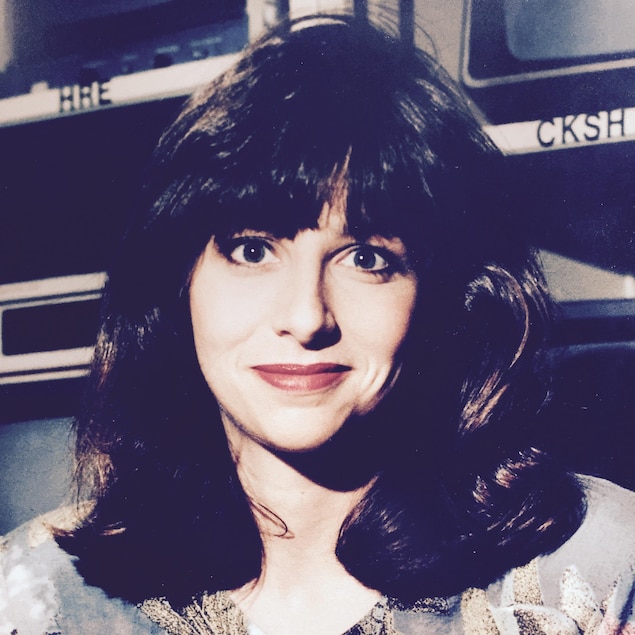 Nathalie Roy, en 1990, lors de ses débuts à Sherbrooke à CKSH, une station Cogéco et à la télévision de Radio-Canada.