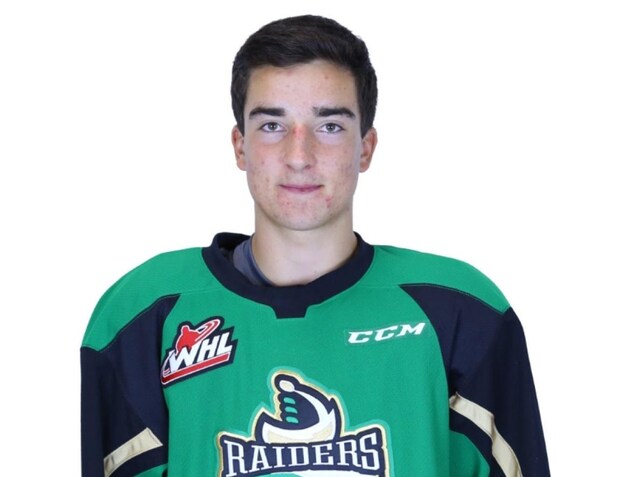 Adam Herold en uniforme. Adam Herold en uniforme.