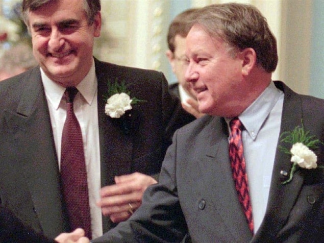 Bernard Landry en compagnie de Lucien Bouchard. Bernard Landry en compagnie de Lucien Bouchard.