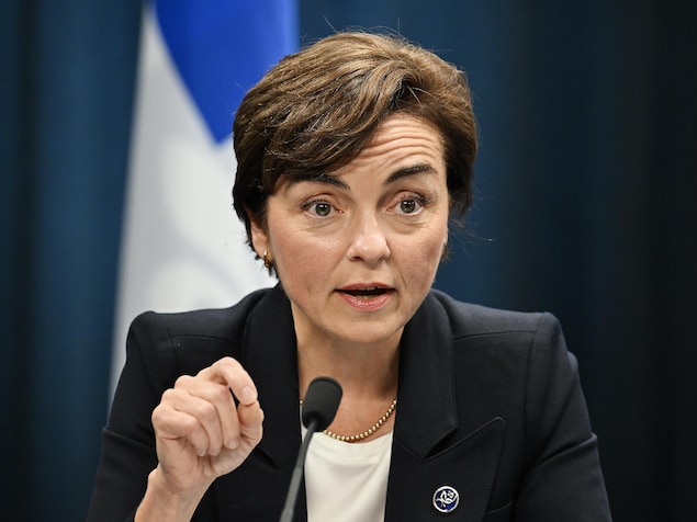 Christine Fréchette en conférence de presse.