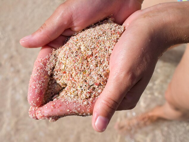 Du sable sur une île grecque. Du sable sur une île grecque.