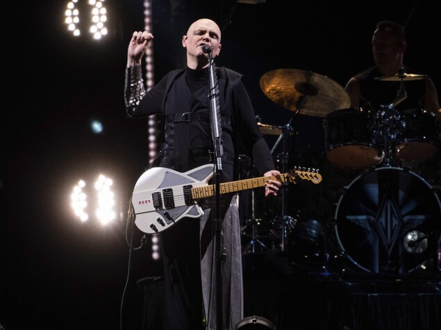 Billy Corgan des Smashing Pumpkins donne un concert en Géorgie, en juillet 2018. Billy Corgan des Smashing Pumpkins donne un concert en Géorgie, en juillet 2018.