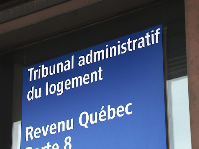 Une enseigne du Tribunal administratif du logement.