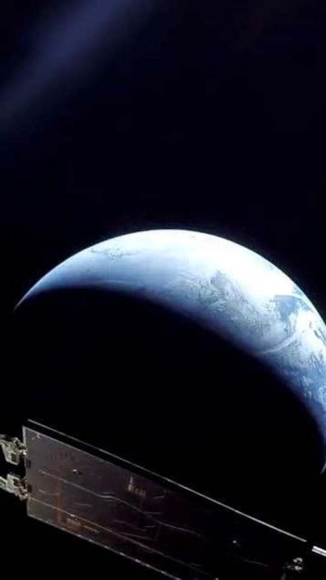 La Terre vue de la capsule Orion.