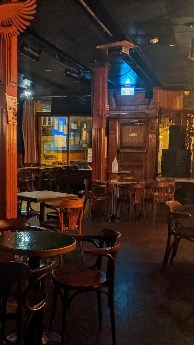 L'intérieur du Cabaret de la dernière chance.