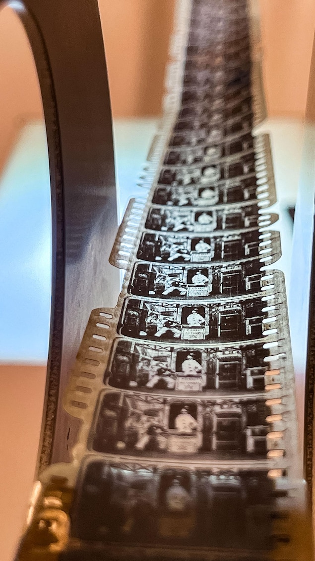 Pellicule d'un film en noir et blanc.