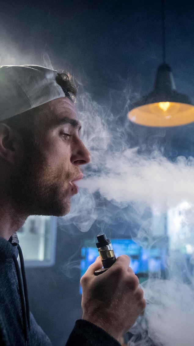 Pourquoi la SQDC dcide de vendre des vapoteuses | En bref | Radio-Canada Pourquoi la SQDC dcide de vendre des vapoteuses | En bref | Radio-Canada