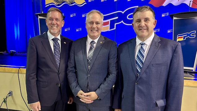 Course à la chefferie du PCNB : reconstruire le parti et rallier les francophones