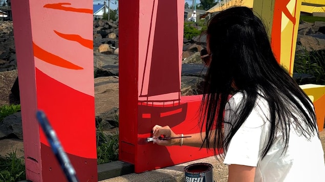 Des lettres géantes en hommage aux 75 ans de Sept-Îles