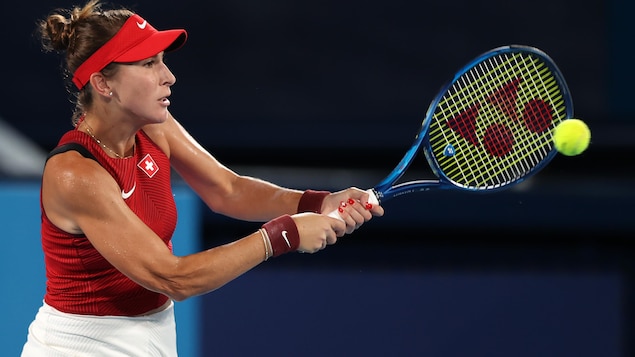 Belinda Bencic bondit au classement, Leylah Annie Fernandez sort du top 20