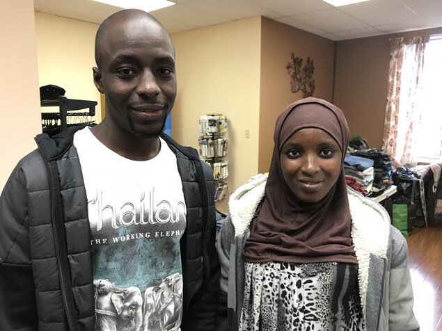 Moussa Keita aux côtés de sa soeur. Moussa Keita aux côtés de sa soeur.