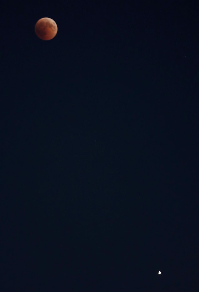 La Lune et Mars. La Lune et Mars.