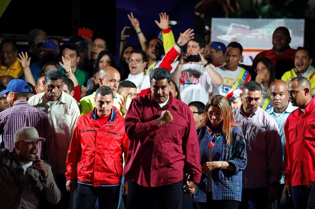 Nicolas Maduro s'exprime devant ses sympathisants. Nicolas Maduro s'exprime devant ses sympathisants.