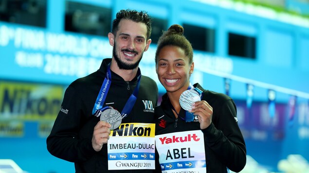 Cette médaille au 3 m synchro mixte est la 10e de Jennifer Abel à des mondiaux de la FINA.