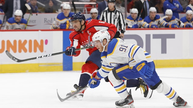 Alex Ovechkin marque son 741e but et rejoint Brett Hull