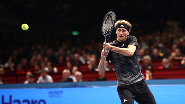Finales de l’ATP : Zverev rejoint Djokovic en demi-finales