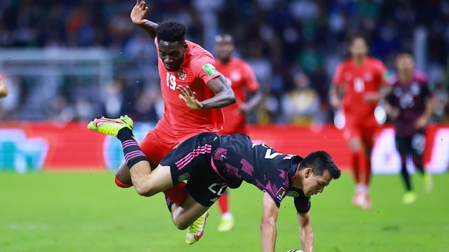 Alphonso Davies prêt à s’éclater à Edmonton contre le Costa Rica et le Mexique