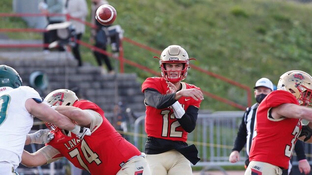 Le Rouge et Or à une victoire du championnat québécois
